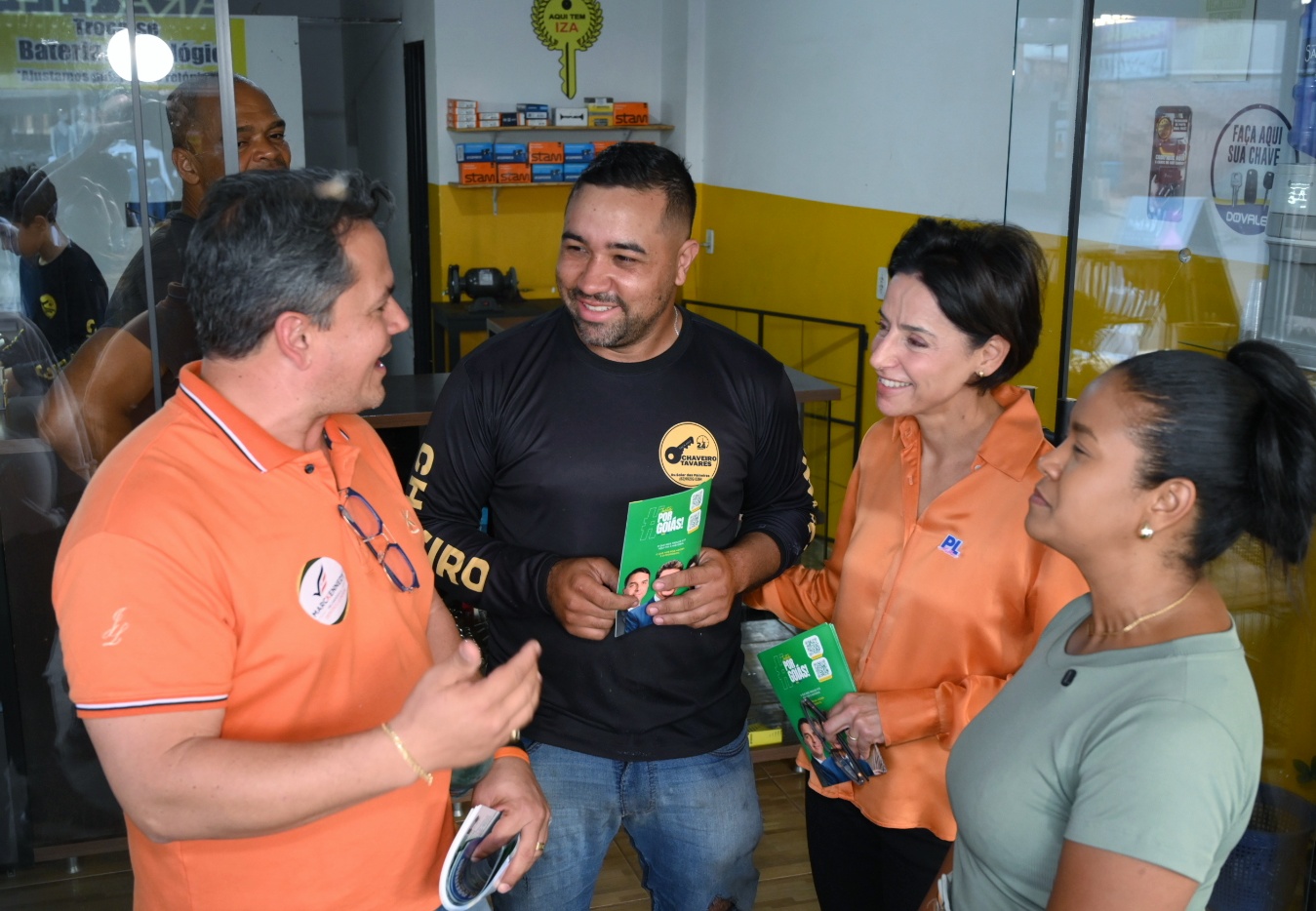 Marckennedy em contato com goianos
